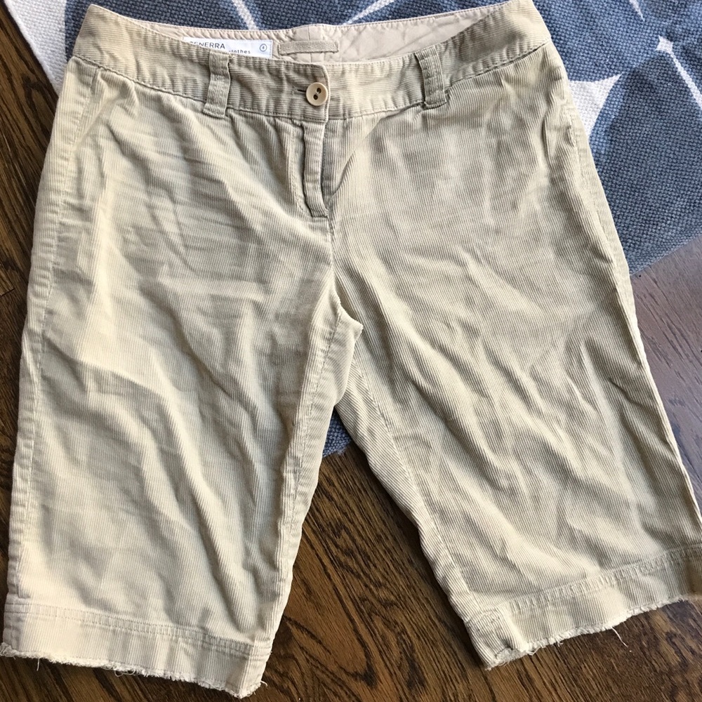 Generra baby corduroy shorts small 4